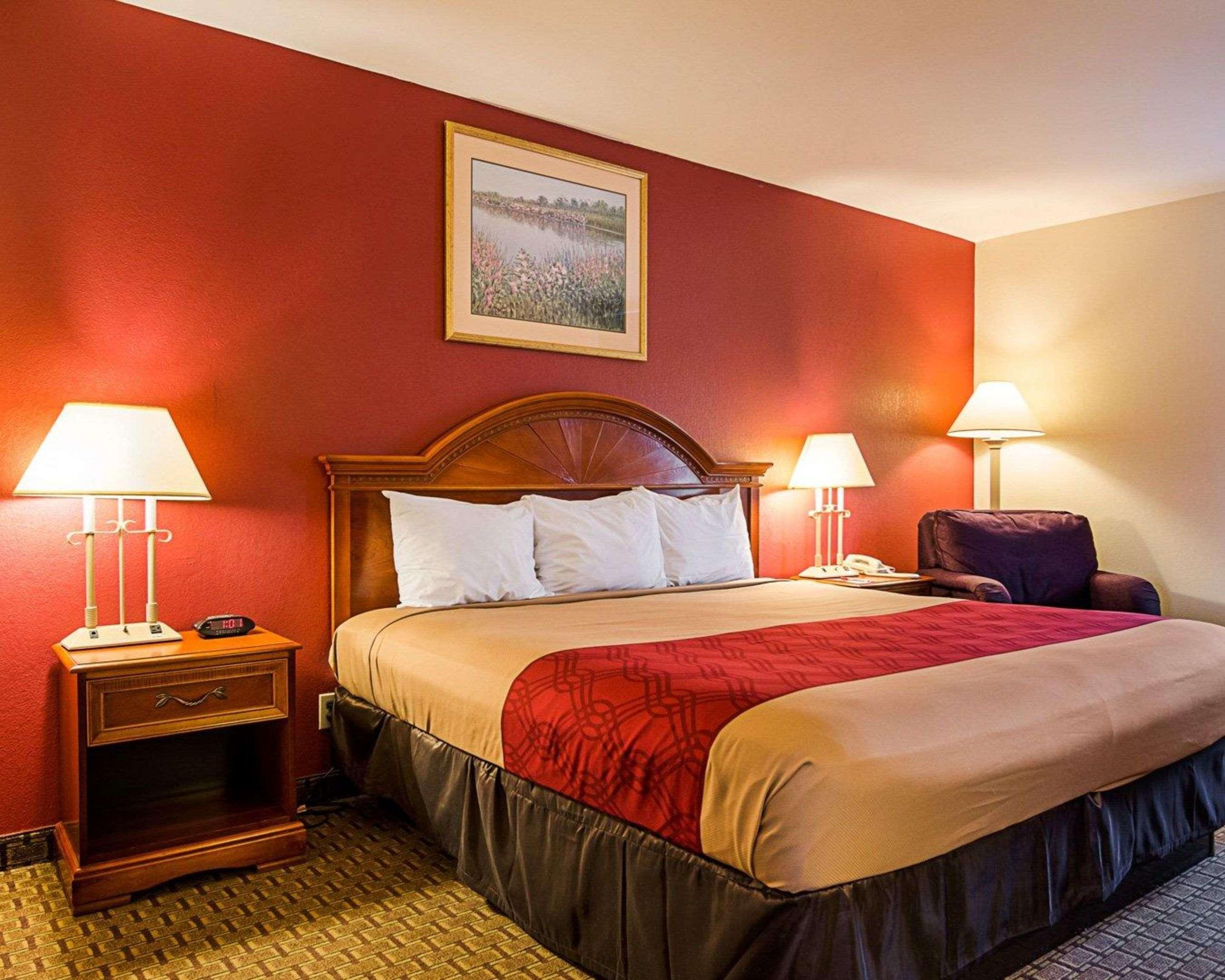 Econo Lodge Richmond Esterno foto