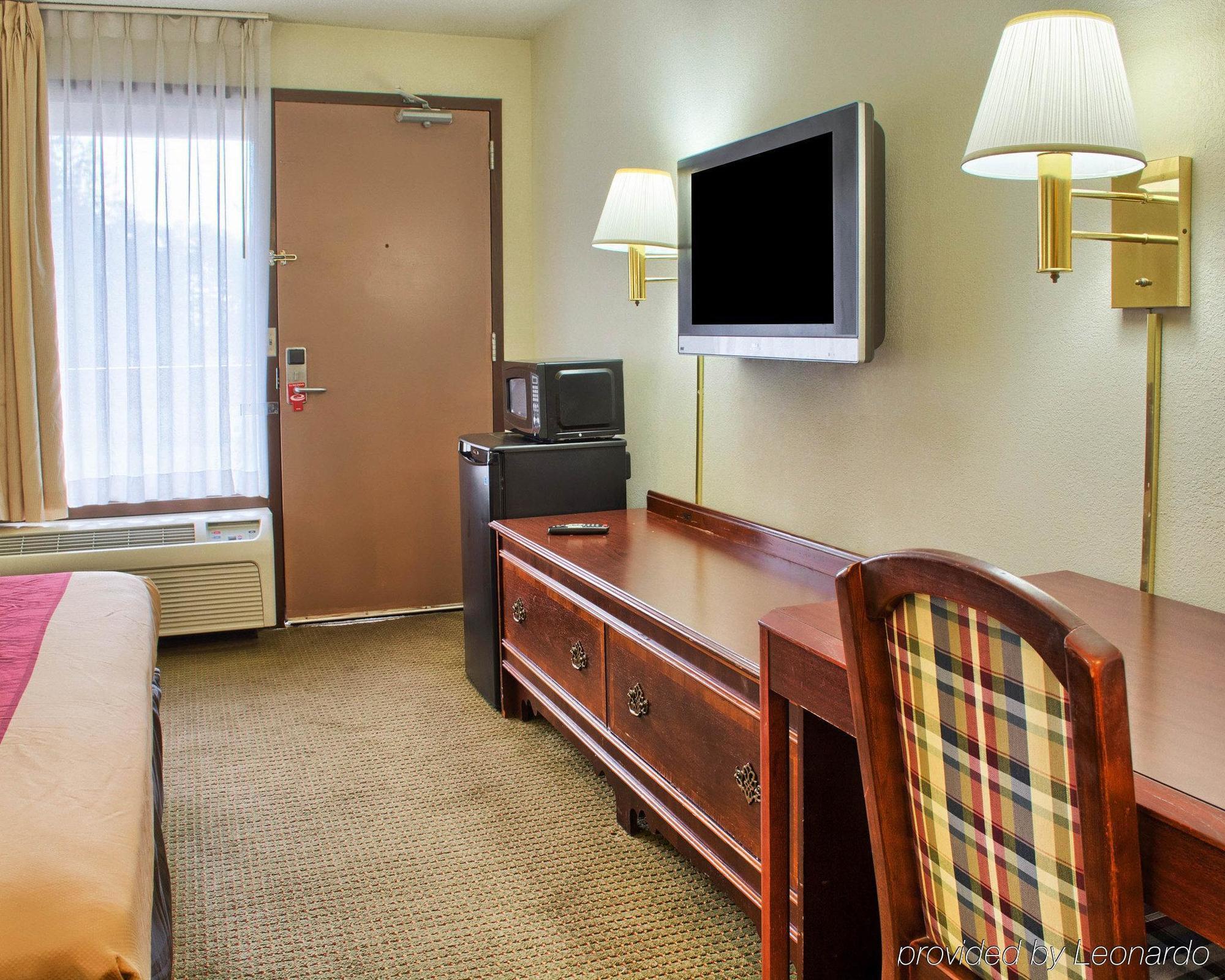 Econo Lodge Richmond Esterno foto