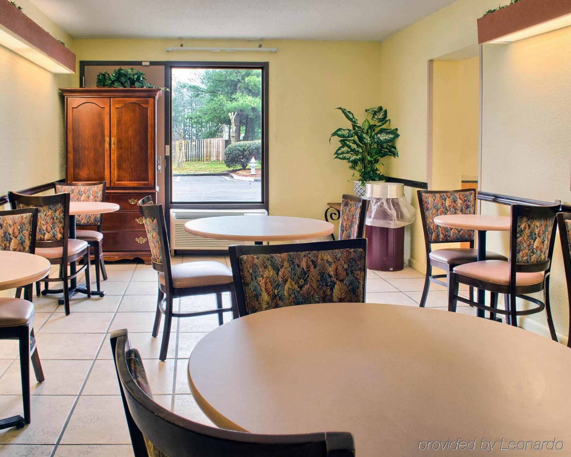 Econo Lodge Richmond Esterno foto