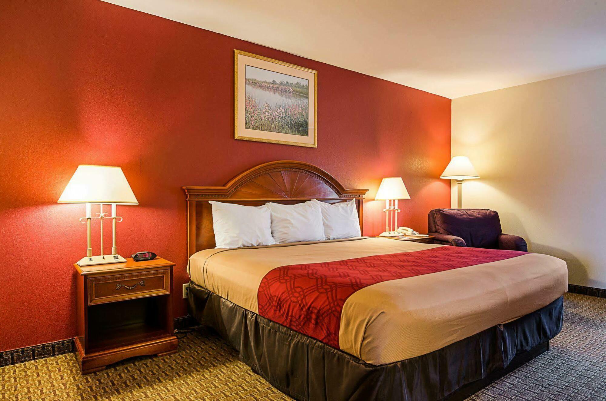 Econo Lodge Richmond Esterno foto