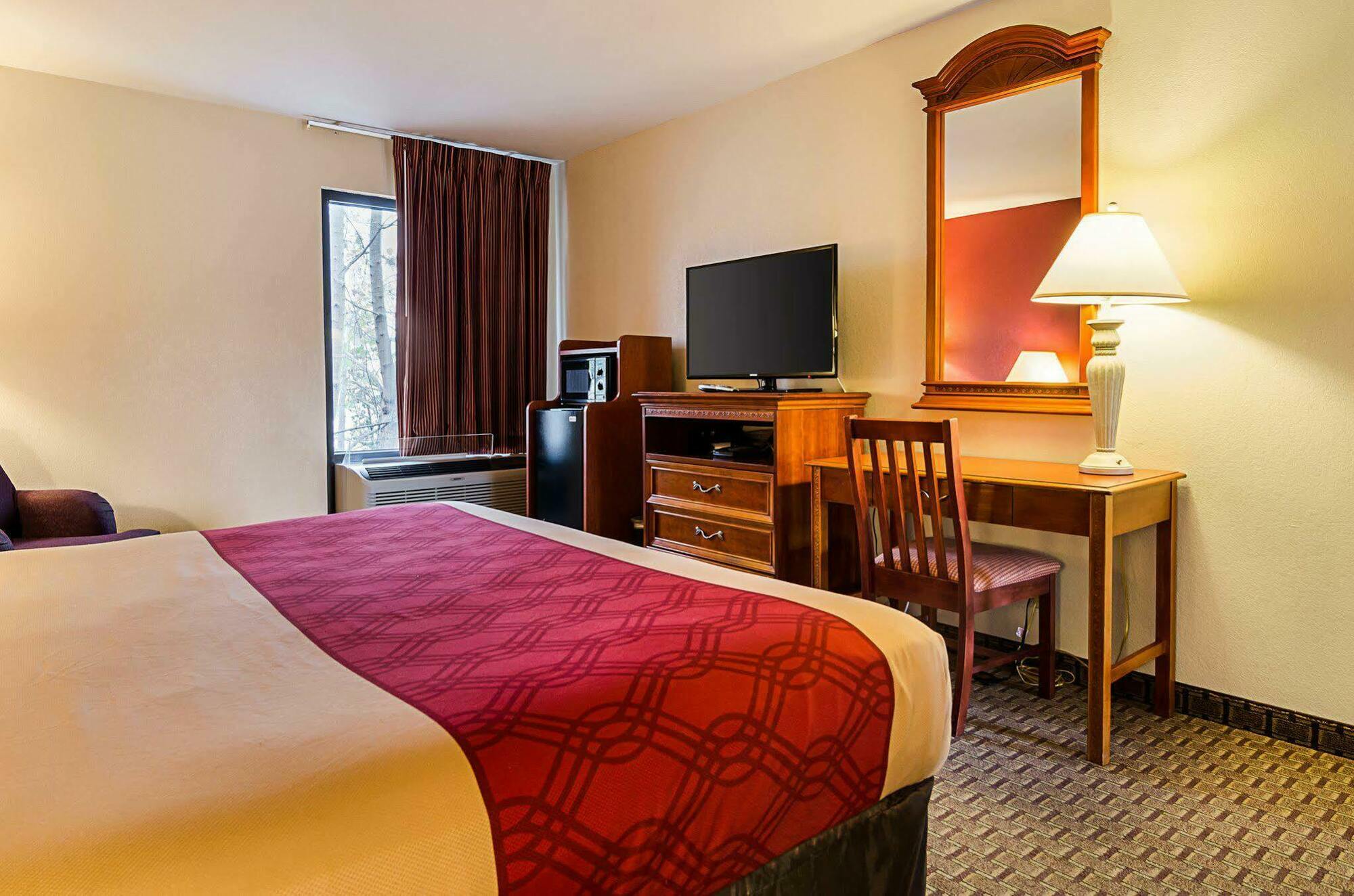 Econo Lodge Richmond Esterno foto